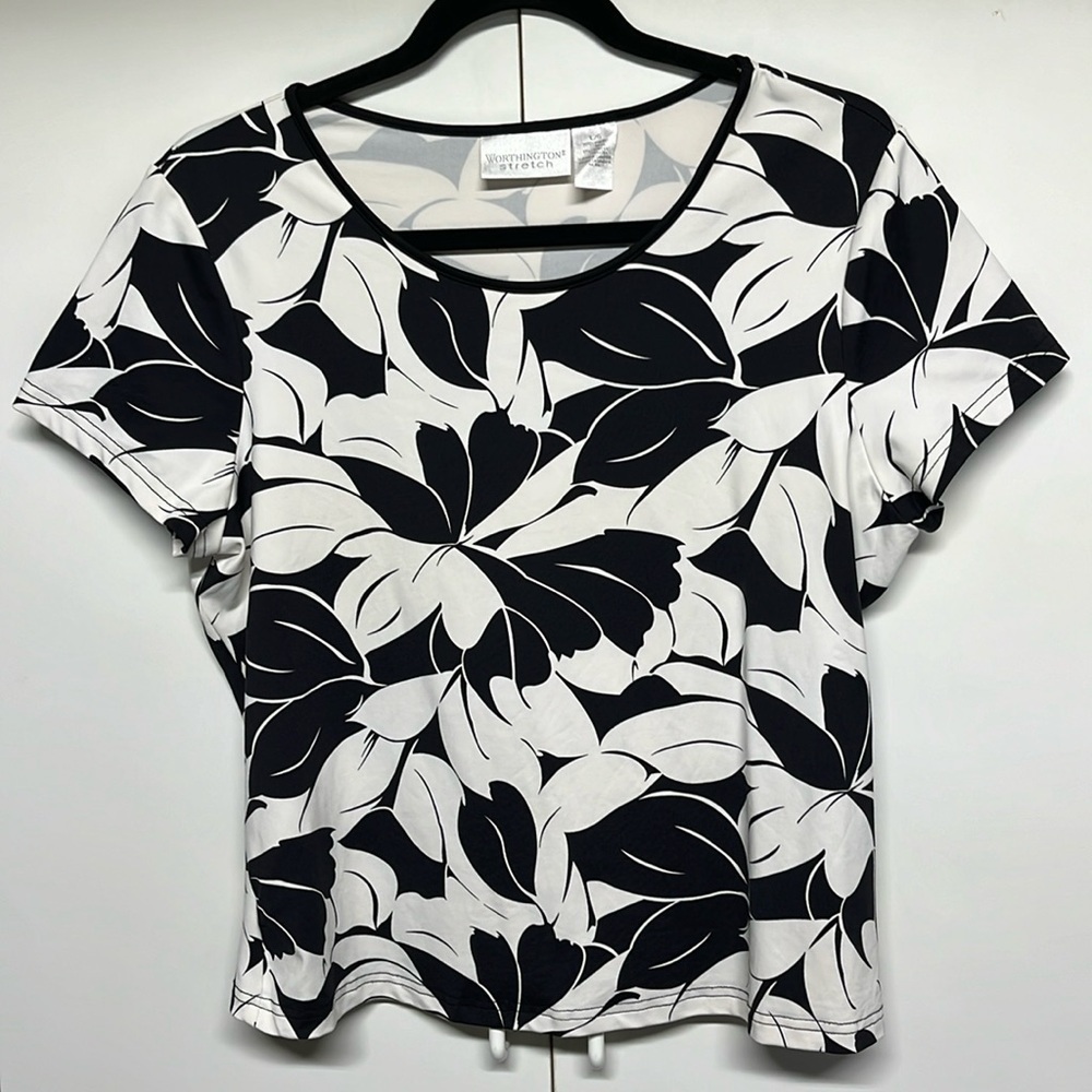 Worthington Stretch Top